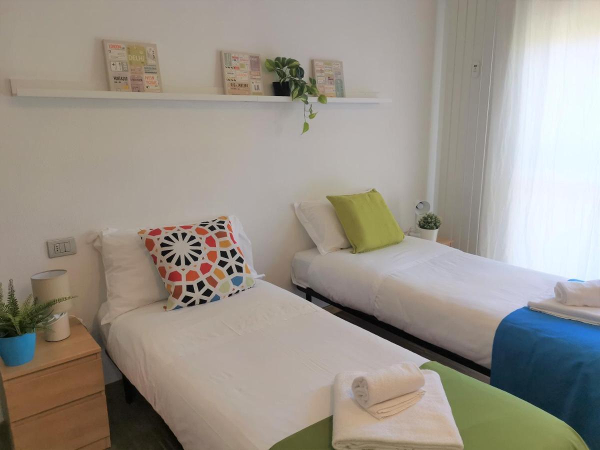 Bnbook Trilo Mind Rho Trilocale Con 2 Camere E 2 Bagni Екстер'єр фото