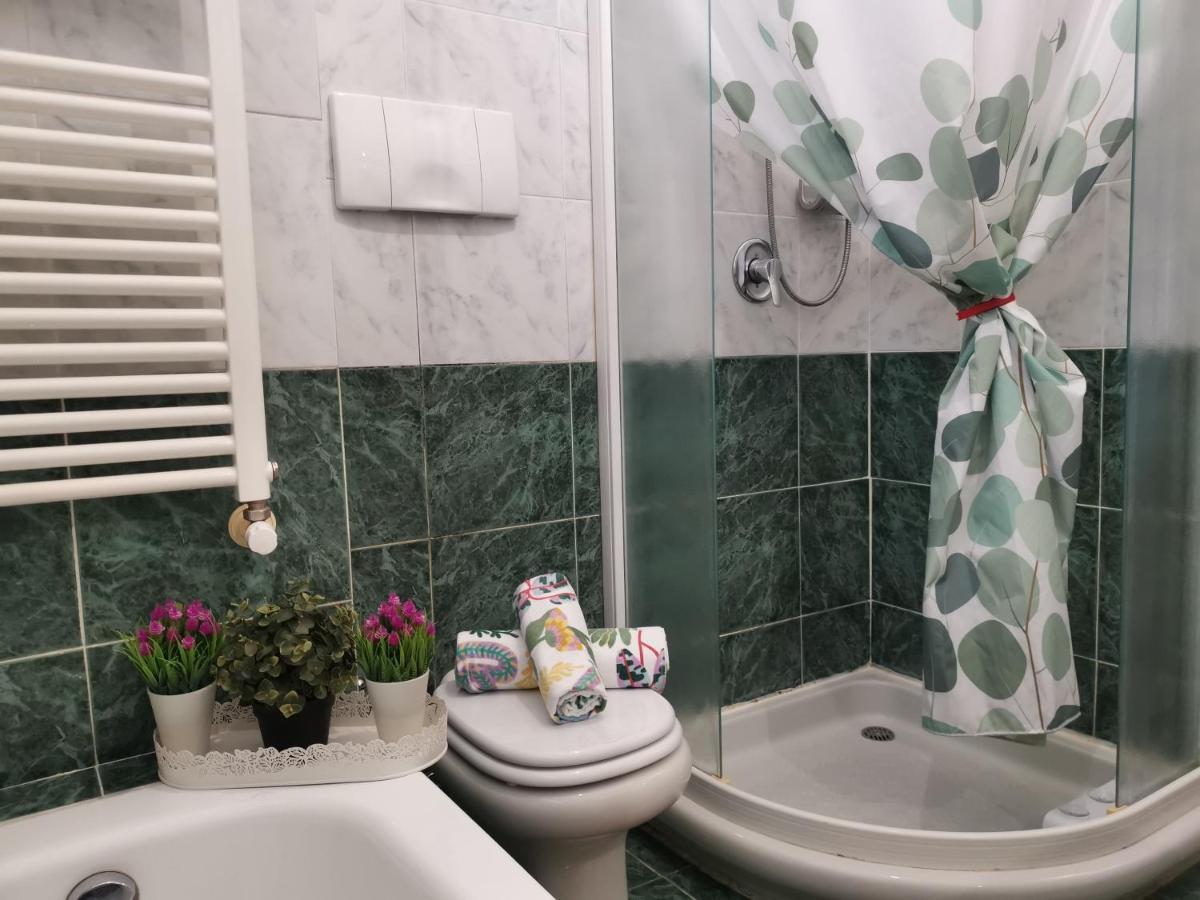 Bnbook Trilo Mind Rho Trilocale Con 2 Camere E 2 Bagni Екстер'єр фото