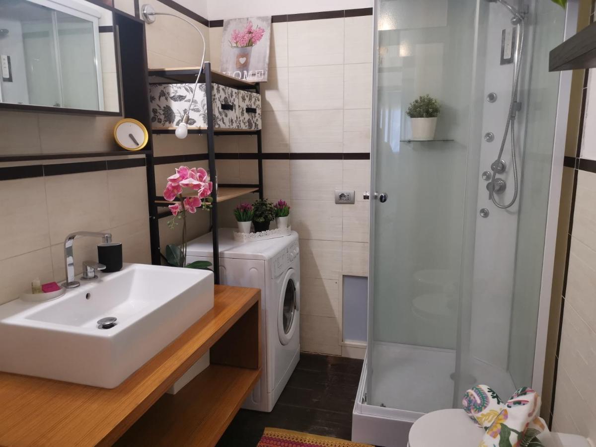 Bnbook Trilo Mind Rho Trilocale Con 2 Camere E 2 Bagni Екстер'єр фото